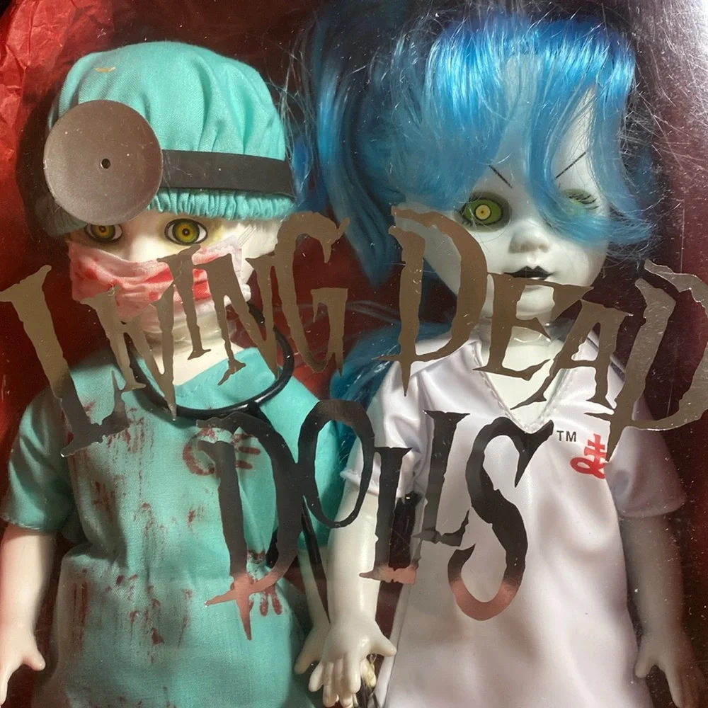 Living Dead Dolls Doctor Dedwin & Nurse Necro
